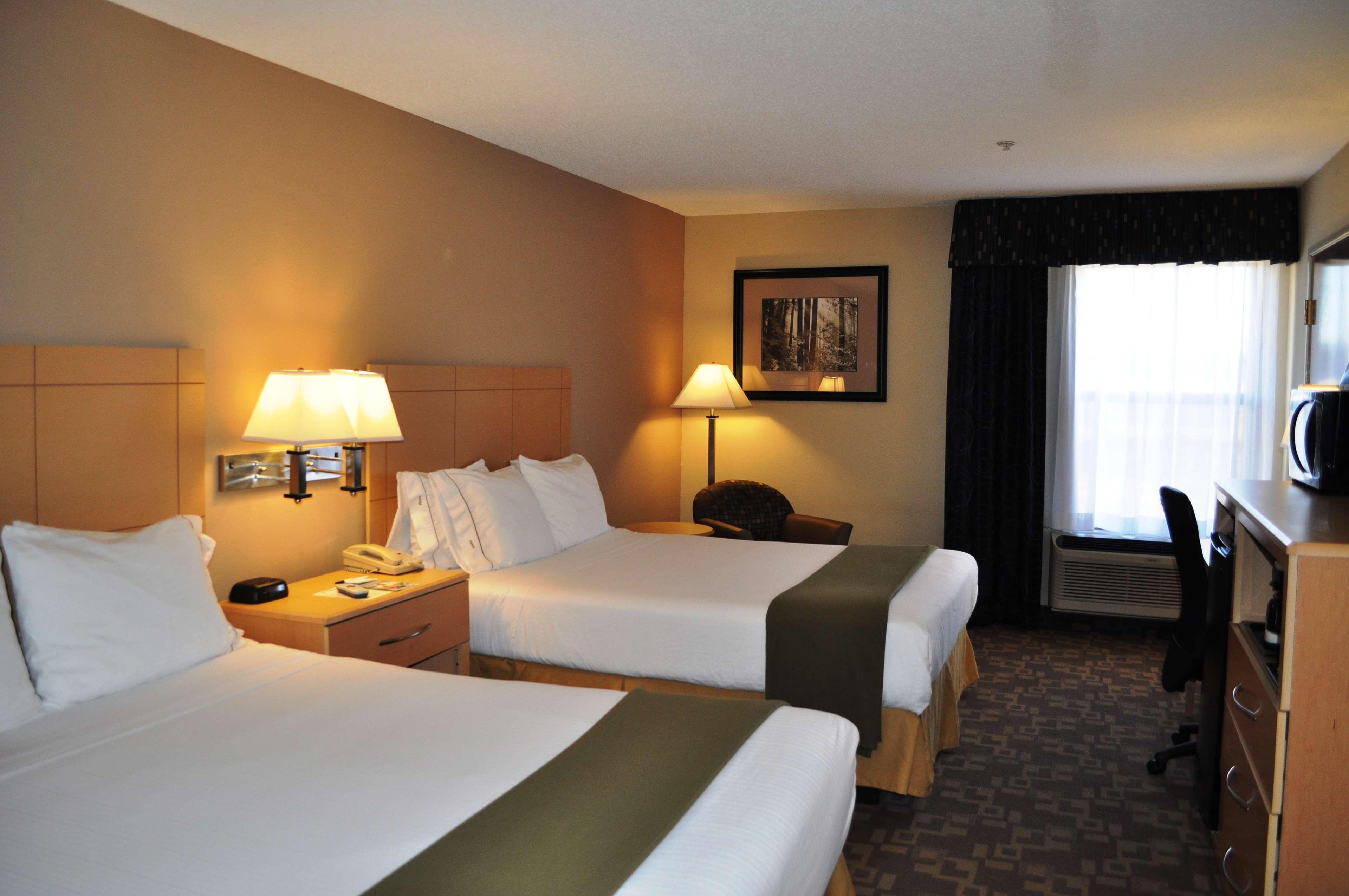 Surestay Plus Hotel By Best Western Roanoke Rapids I-95 Habitación foto